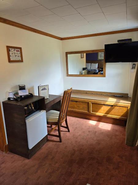 Mount Jefferson View Motel Randolph Dış mekan fotoğraf